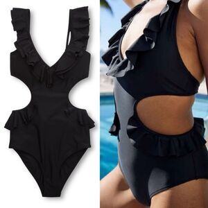 NWT Aerie Ruffle Side Cut Out One Piece Swimsuit Black Size Small Halter NEW